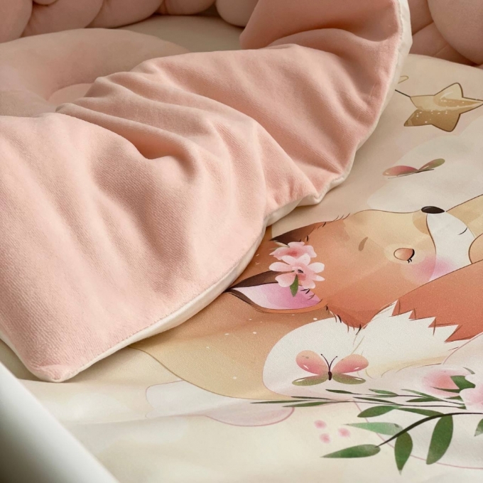 Set lenjerie pentru Patut Bebe din 6 piese Vlupe roz (6)